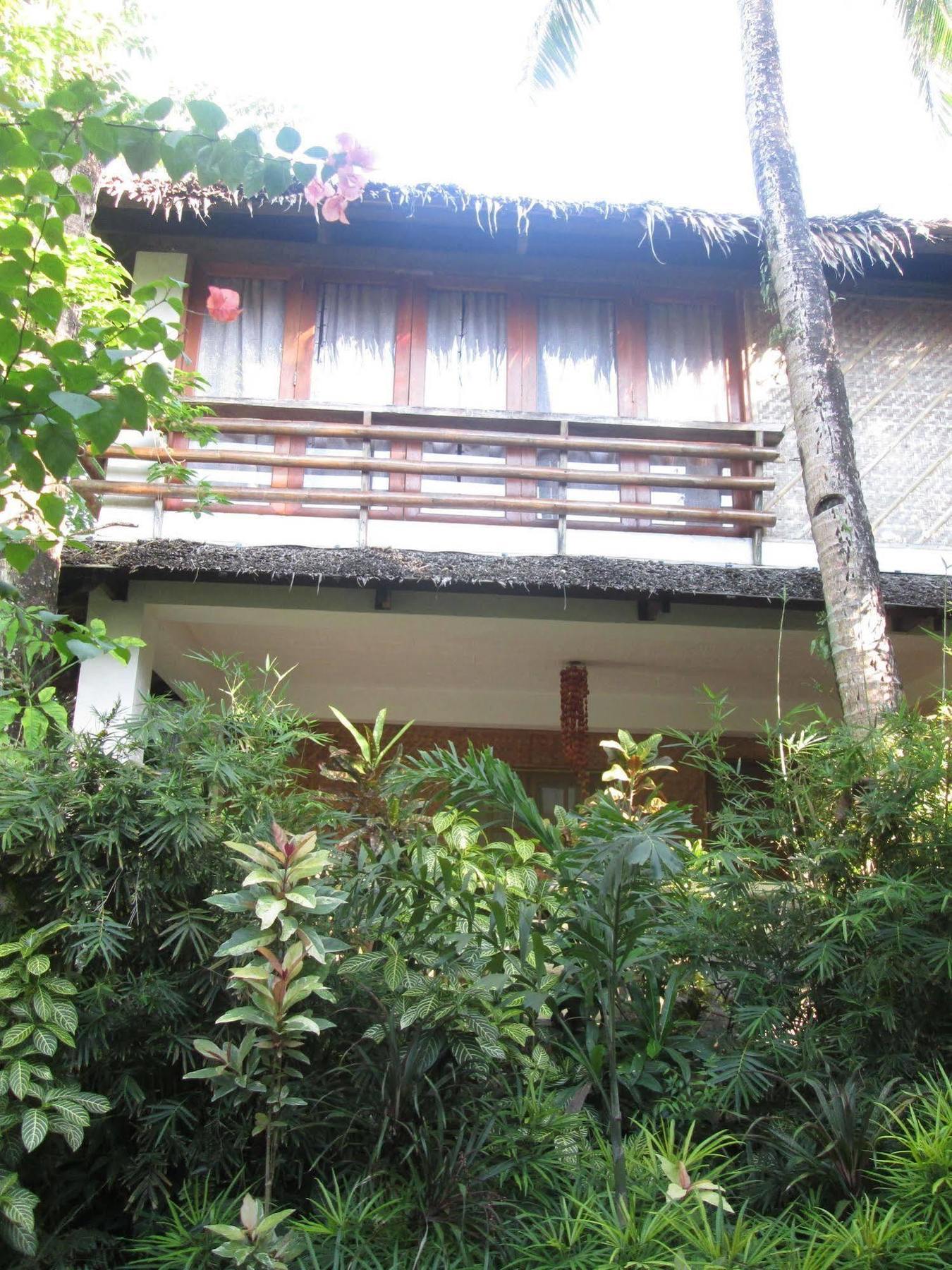 Bamboo Bungalows Resthouse Balabag  Esterno foto